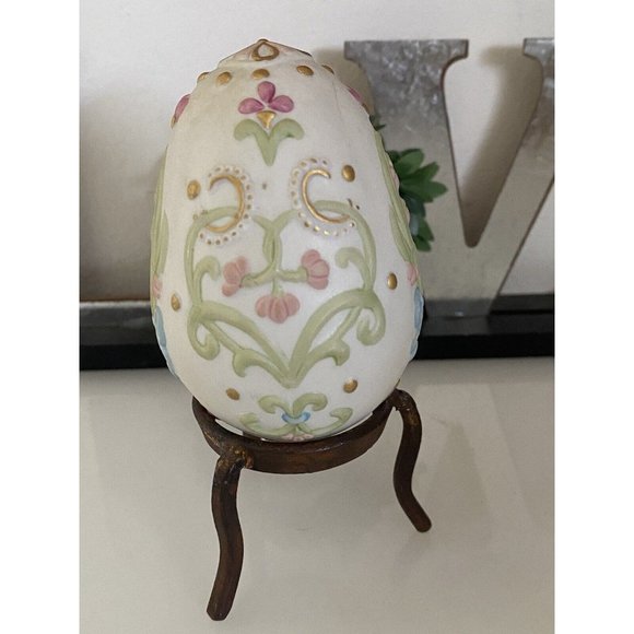 Cybis Floral Egg Franklin Mint Collectors Treasury with Stand 3" Vintage 1981 - Picture 3 of 16